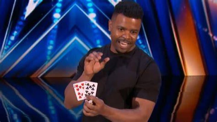 
All Details To Know About 33-Years Old Rapping Magician Mervant Vera, Family Background Explained 