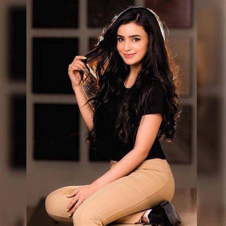 Ankitta Sharma Height, Weight, Net Worth, Age, Birthday, Wikipedia, Who, Nationality, Biography