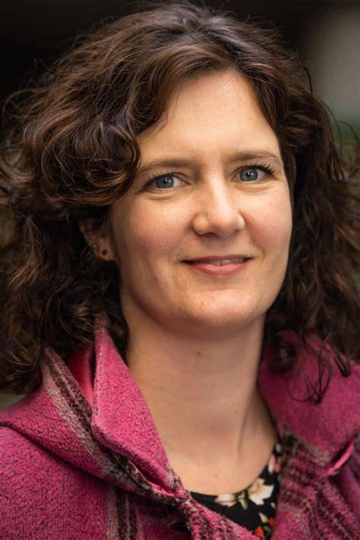 Annemieke Van Dam Height, Weight, Net Worth, Age, Birthday, Wikipedia, Who, Instagram, Biography