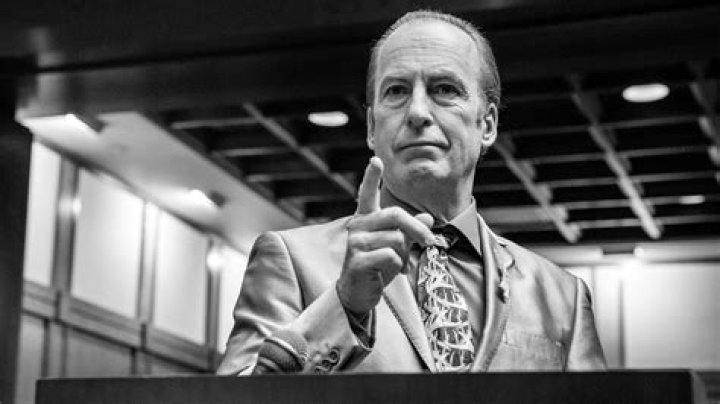 
Bob Odenkirk Shares Emotional Thank You Video After Better Call Saul Finale 