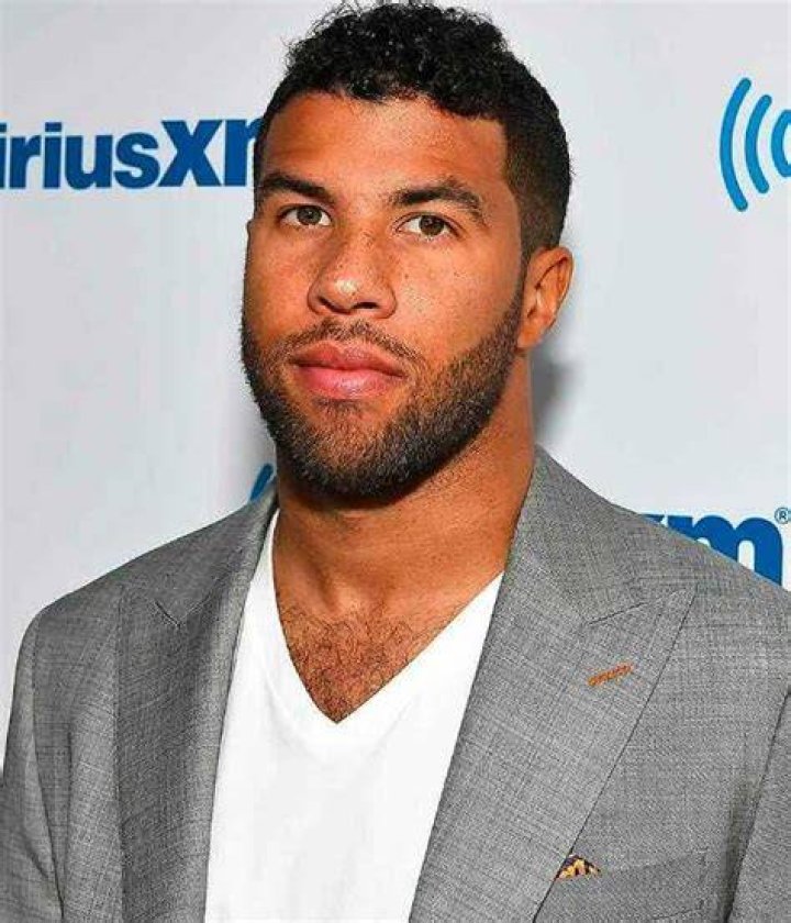 Bubba Wallace Height, Weight, Net Worth, Age, Birthday, Wikipedia, Who, Nationality, Biography