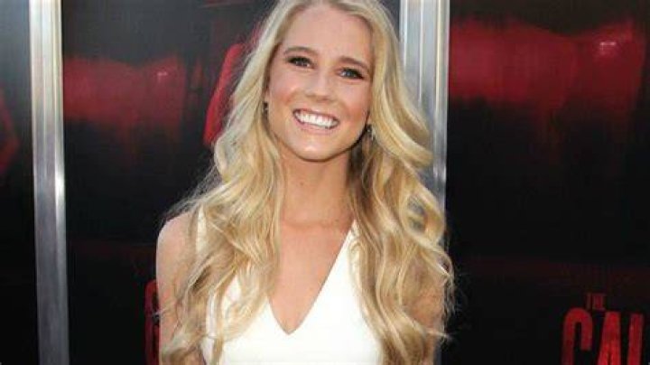 Cassidy Gifford Height, Weight, Net Worth, Age, Birthday, Wikipedia, Who, Nationality, Biography