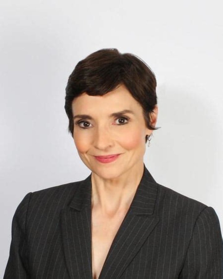 
Catherine Herridge Height, Weight, Net Worth, Age, Birthday, Wikipedia, Who, Nationality, Biography 