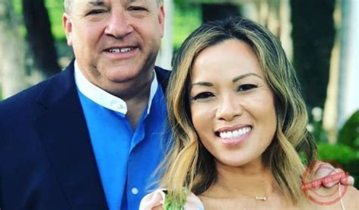 
Dateline Investigative Journalist Is Married With Wife Anh Tu Dang- All About His Married Life 