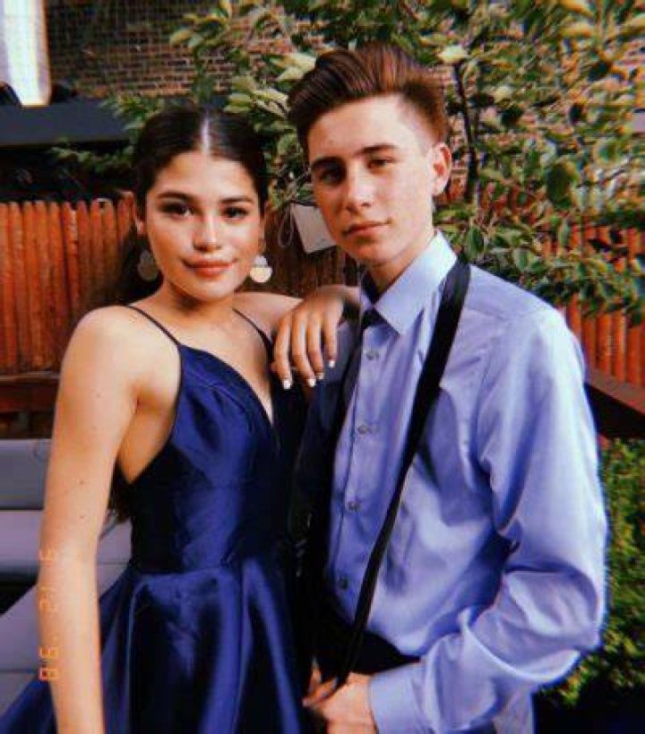 Dylan Conrique Boyfriend Skyler Lowell Parents And Siblings