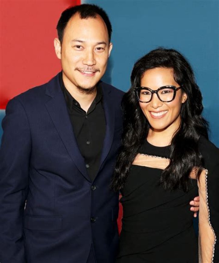 
Is Ali Wong Married? Wiki, Husband, Kids, Ethnicity, Parents 