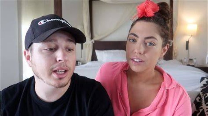 Is Corey B Married to Wife or Dating a Girlfriend?