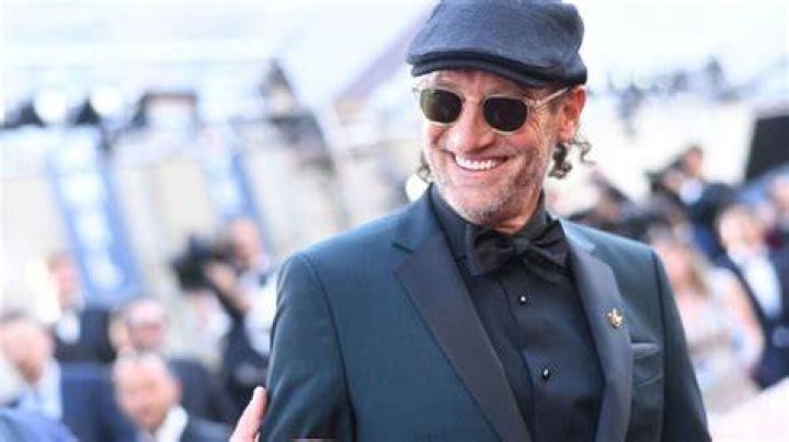 
‘Make sure you zip up your fly’: Troy Kotsur’s advice to Best Supporting Actor winner of Oscars 2023 