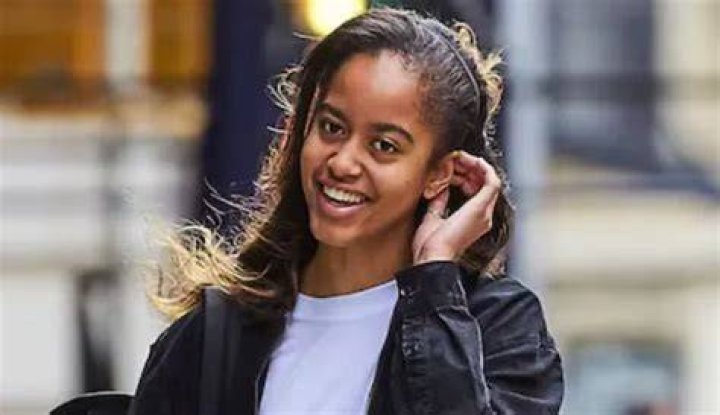 Malia Obama Height, Weight, Net Worth, Age, Birthday, Wikipedia, Who, Nationality, Biography