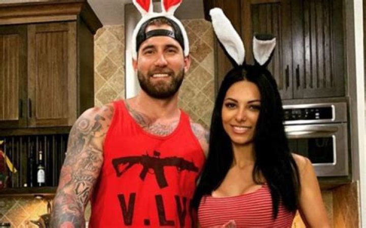 Mat Best has been Married to his Wife, Noelle Best, Since 2017