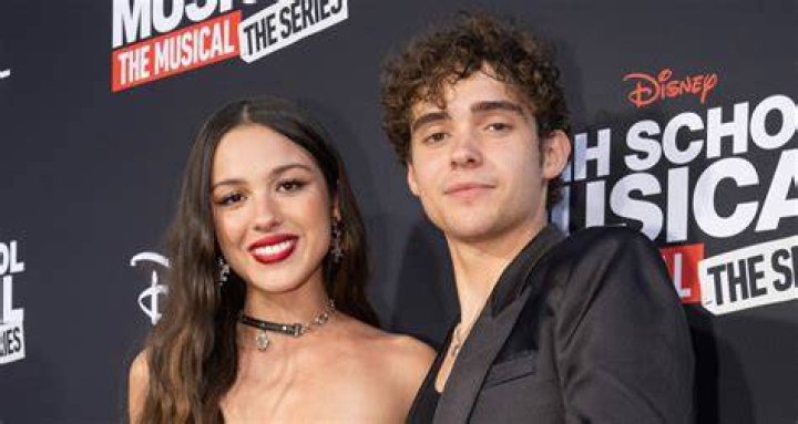 
Olivia Rodrigo Poses For Photos With Joshua Bassett At ‘High School Musical’ Season 3 Premiere 