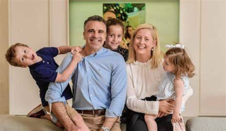 
Peter Malinauskas Height, Weight, Net Worth, Age, Birthday, Wikipedia, Who, Nationality, Biography 