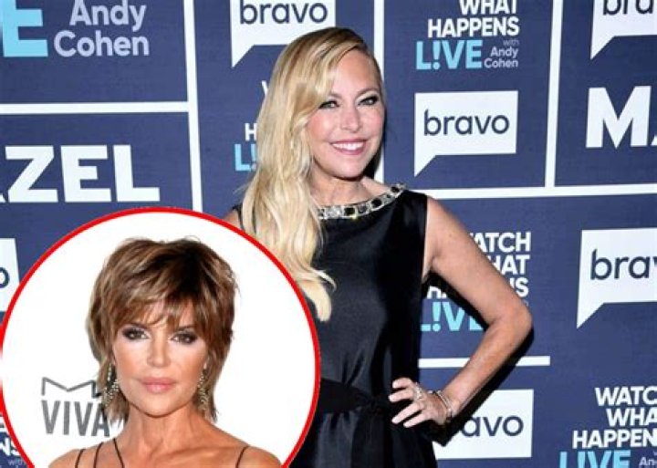 
Real Housewives’ Star Sutton Stracke Racism Claim On TikTok By User @elissakimm 