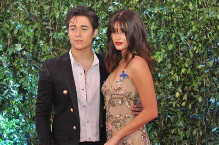 
Who Is Liza Soberano New Boyfriend? Relationship Timeline With Enrique Gil 