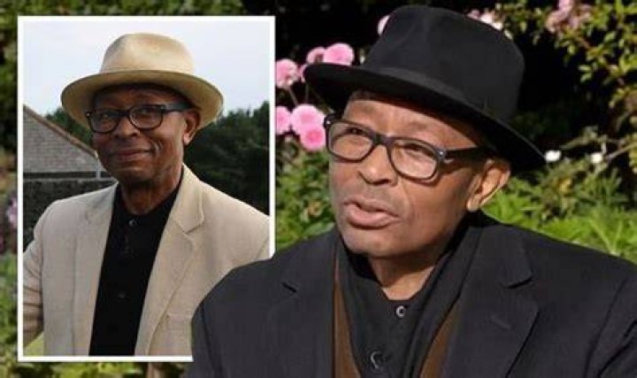 
Who Is Ronnie Archer Morgan Partner? What We Know About The Antiques Roadshow Host & His Family 